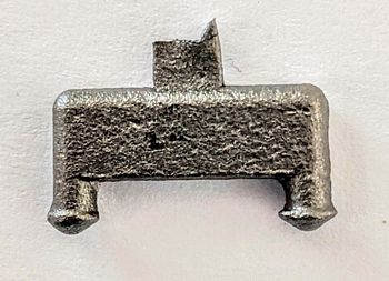 16635 - Cast stake on underlug solid for pin installation  - Underlugs-Keys&Ribs