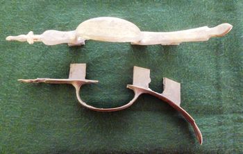 34230 - Type D French Dragoon Trigger guard - Brass - PistolTriggerguards