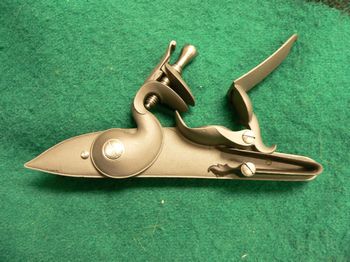 40020 - Chambers round Faced Eng. Flintlock - Locks