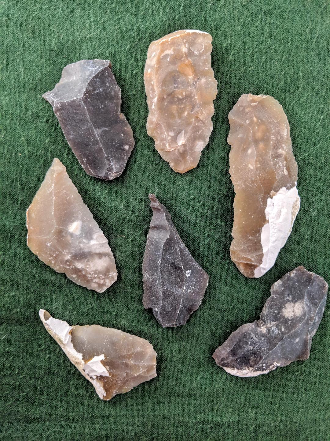 FLINTSHARD - French amber flint shard - Flints&Ignition